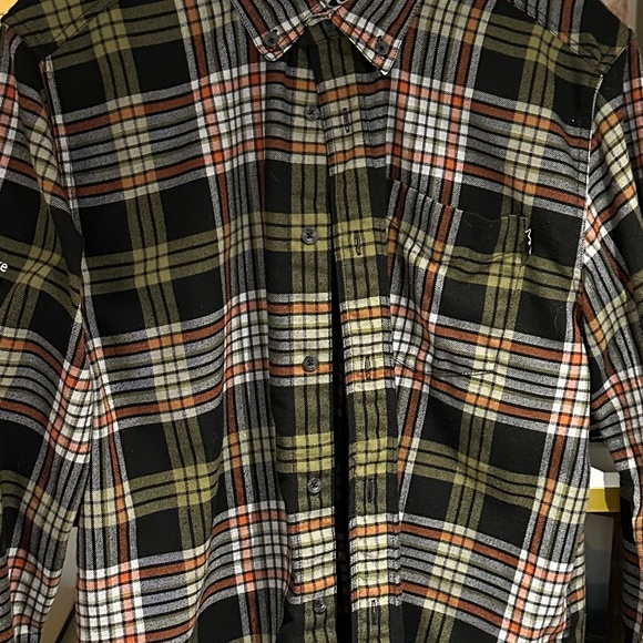 Casual Button Down Flannel Shirt - Picture 4 of 4